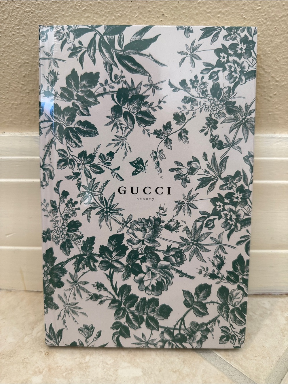 New Gucci Beauty Green Floral Notebook